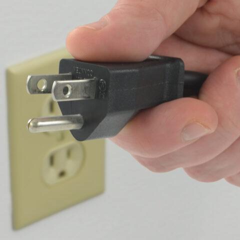 NEMA 5-15P Plug